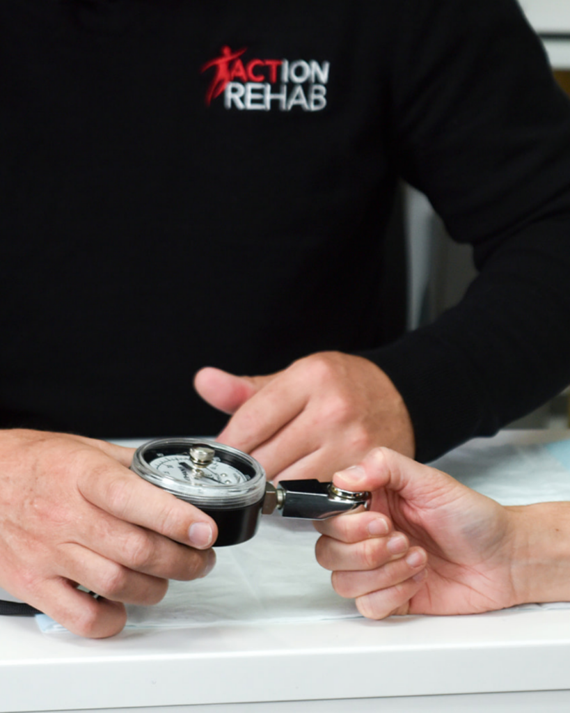 Pinch strength assessment during post-operative hand therapy rehabilitation using a hand dynamometer.